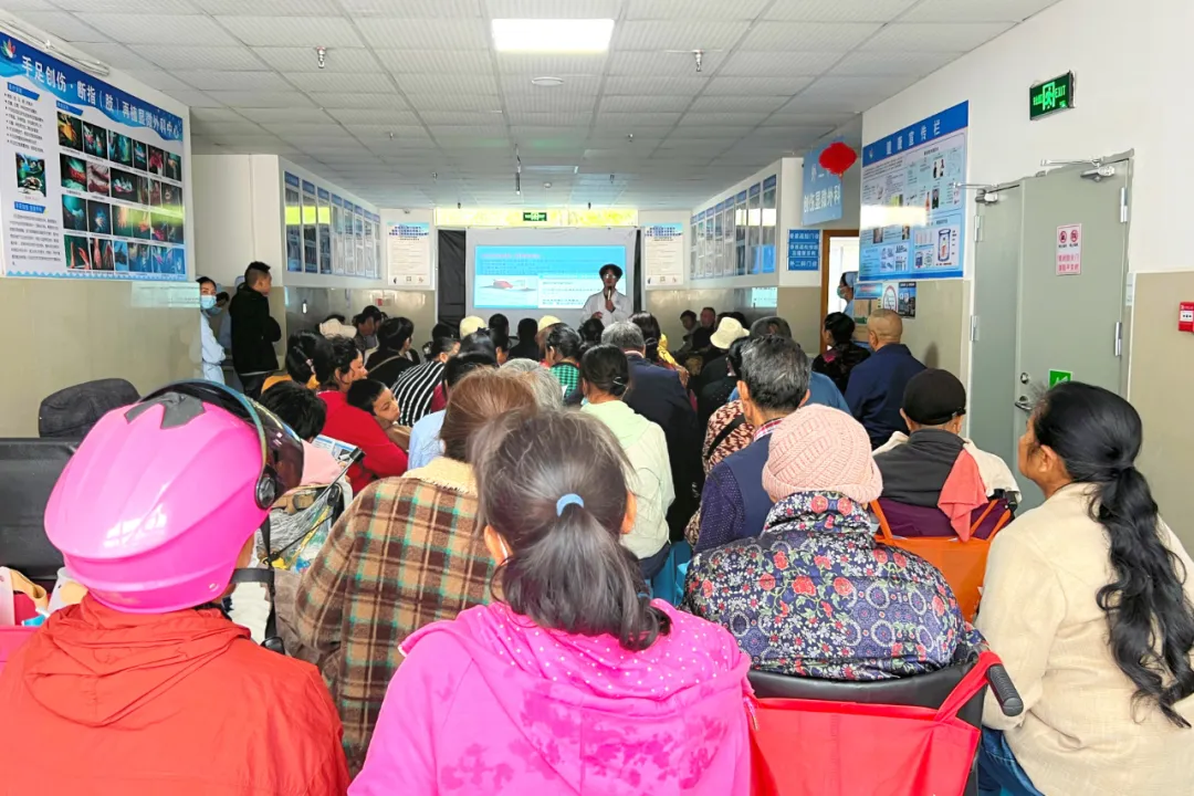 守护骨骼健康，共筑幸福人生——保山安利医院“全民骨骼养护日”活动圆满落幕