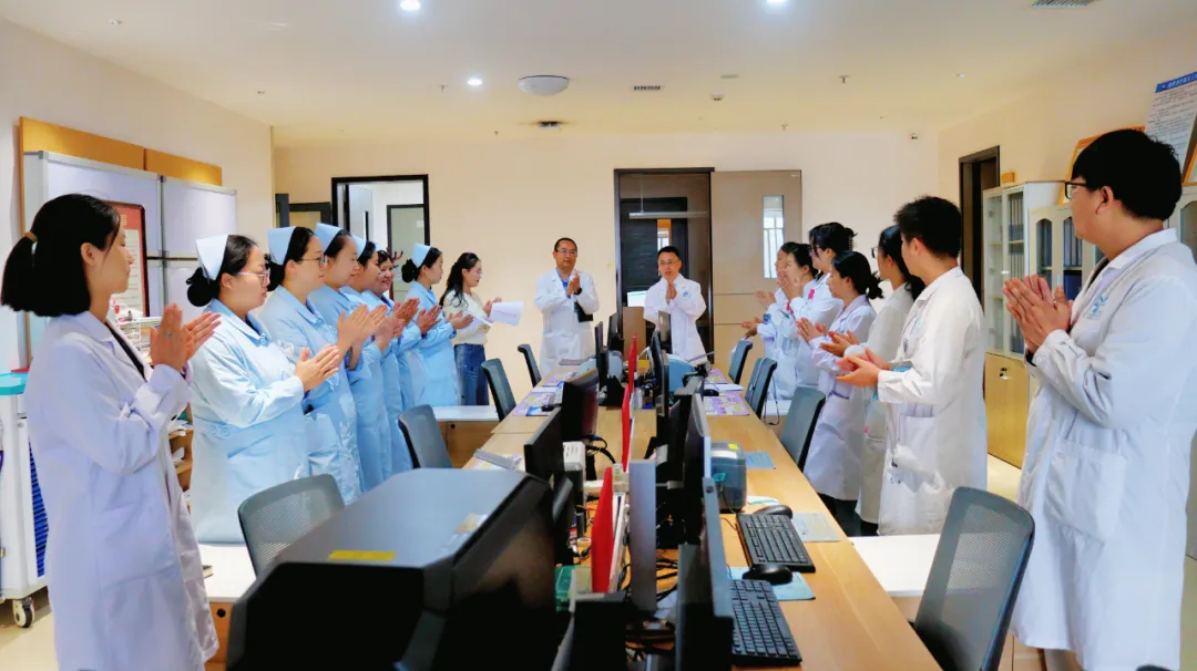 重磅喜讯丨资深肿瘤专家孟健华主任受聘任保山安利医院肿瘤科主任！